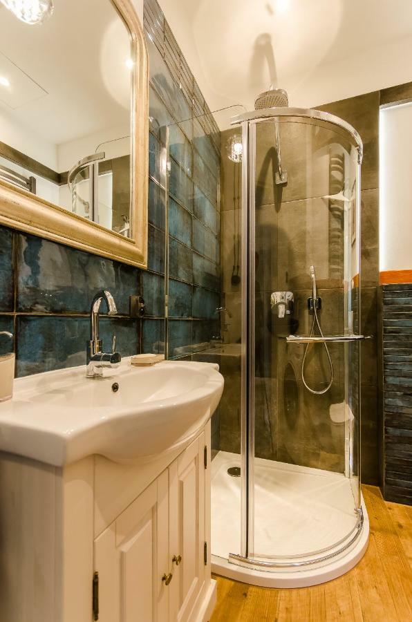 Apartament Emeryk Krakow Luaran gambar